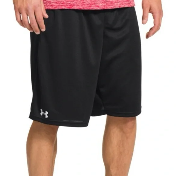 Under armor black men’s shorts - Picture 1 of 4